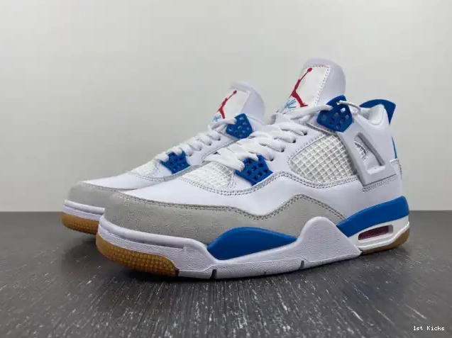1st Kicks Retro Jordan DR5415-104 SB 4 0605